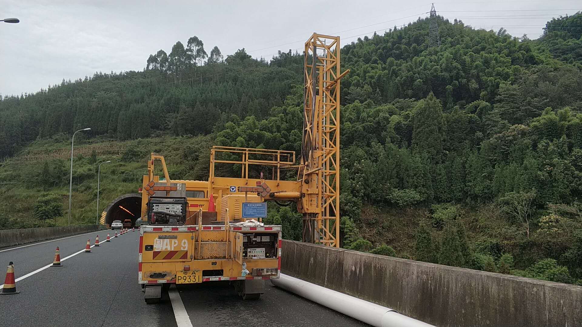 嘉兴路桥检测车出租  嘉兴桥梁检测车租赁